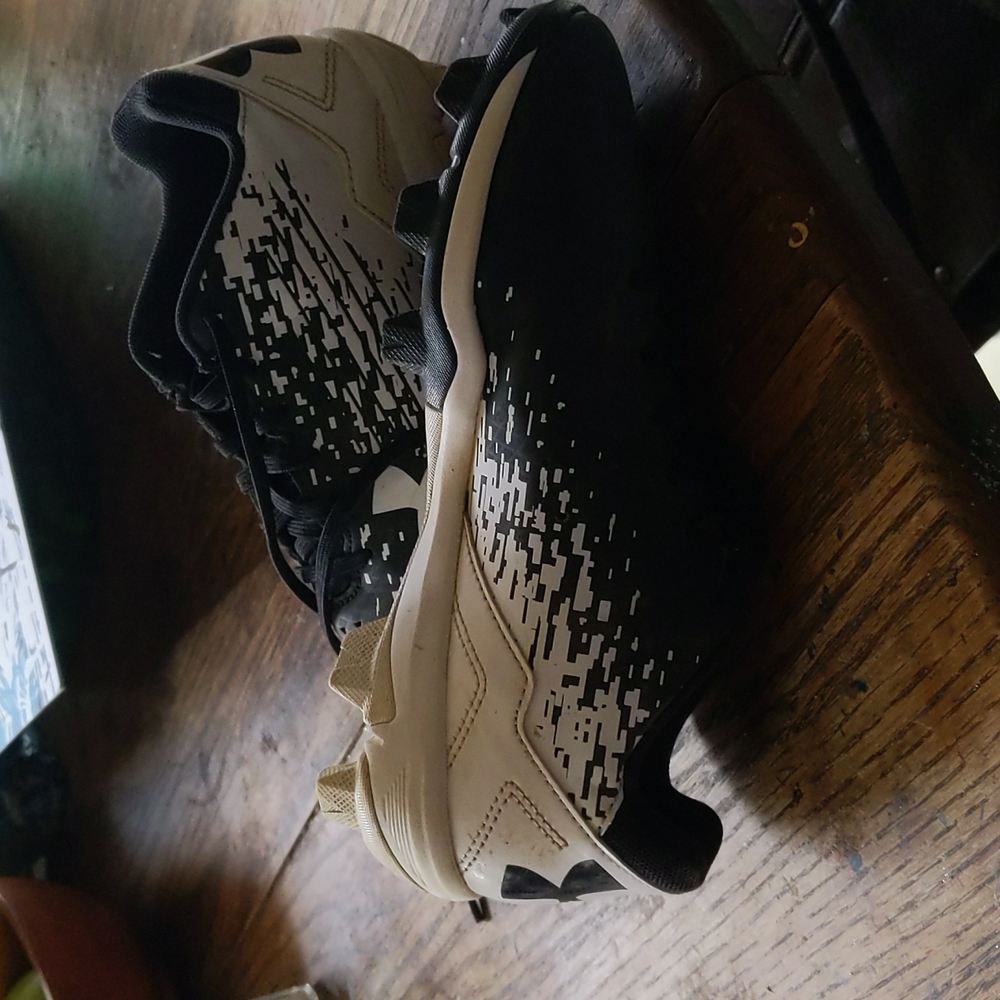 Cleats - Picture 2 of 3